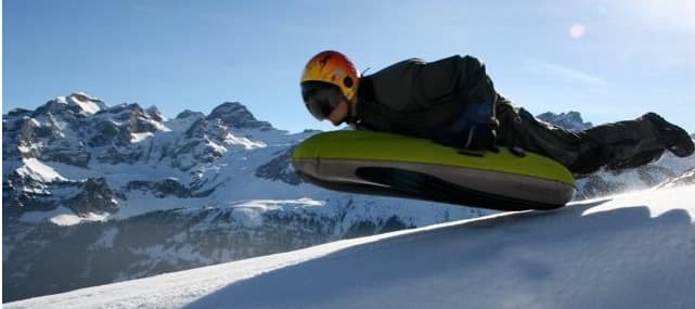 L’airboard : bodyboard des neiges