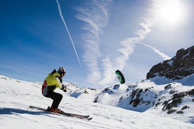 Snowkite Alpes d’Huez : école de snow kite