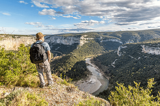 randonnee-ardeche-gorges-paysage-sport